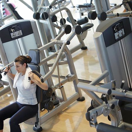 Holiday Inn & Suites Tianjin Downtown By Ihg,Tianjin Drum Tower,Joycity Shopping Mall,Tianjin Ancient Cultural Street,Haihe River,The Porcelain House,Convenient Access To Tianjin Binhai International Airport Ngoại thất bức ảnh