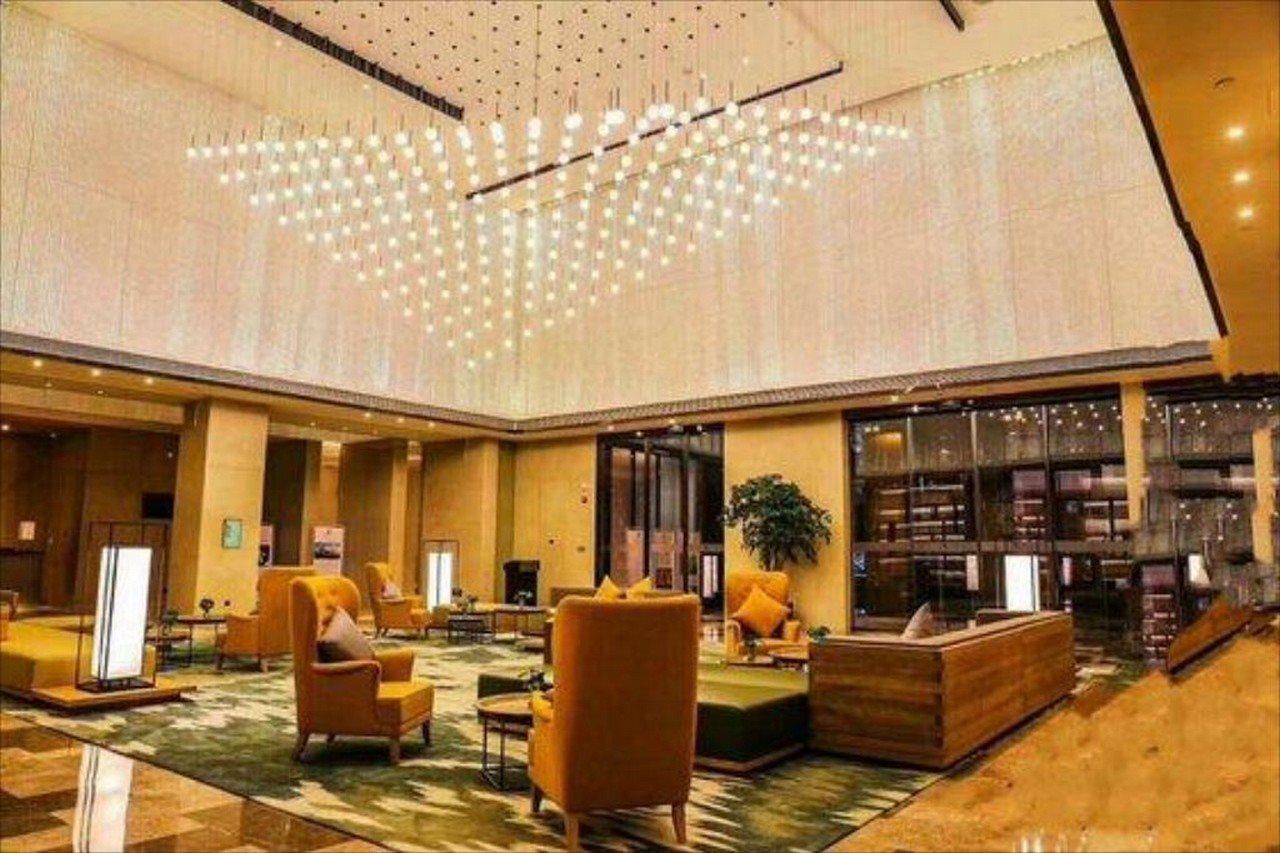 Holiday Inn & Suites Tianjin Downtown By Ihg,Tianjin Drum Tower,Joycity Shopping Mall,Tianjin Ancient Cultural Street,Haihe River,The Porcelain House,Convenient Access To Tianjin Binhai International Airport Ngoại thất bức ảnh