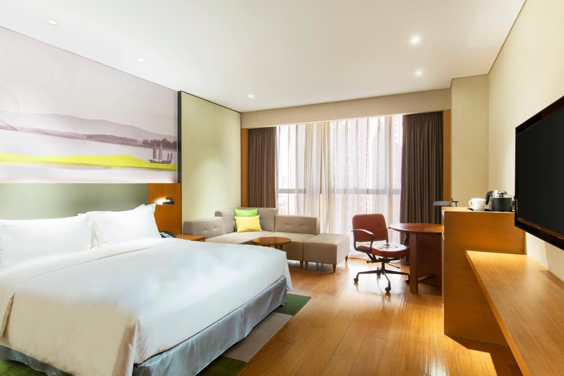 Holiday Inn & Suites Tianjin Downtown By Ihg,Tianjin Drum Tower,Joycity Shopping Mall,Tianjin Ancient Cultural Street,Haihe River,The Porcelain House,Convenient Access To Tianjin Binhai International Airport Ngoại thất bức ảnh