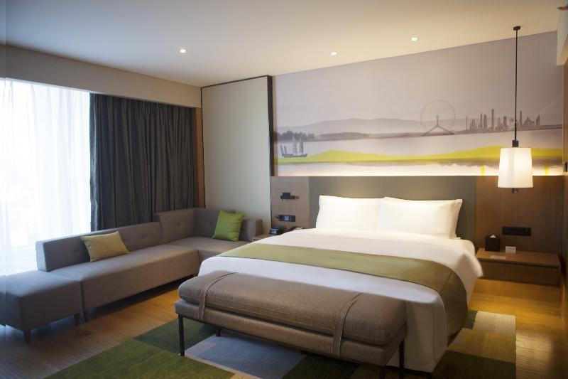 Holiday Inn & Suites Tianjin Downtown By Ihg,Tianjin Drum Tower,Joycity Shopping Mall,Tianjin Ancient Cultural Street,Haihe River,The Porcelain House,Convenient Access To Tianjin Binhai International Airport Ngoại thất bức ảnh